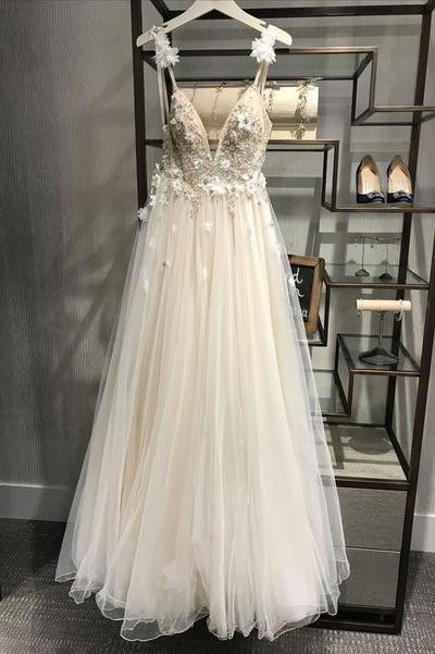 Stunning A Line V Neck Spaghetti Straps Tulle Beach Wedding Dress ...