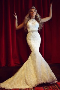 Stunning Mermaid High Neck Vintage Lace Beaded Wedding Dress With Buttons
